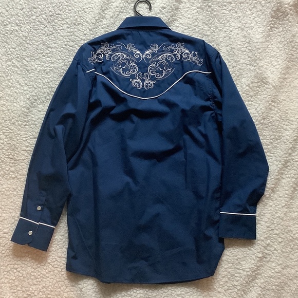 Boys Blue And White Cowboy Shirt Size 18 - Picture 3 of 3